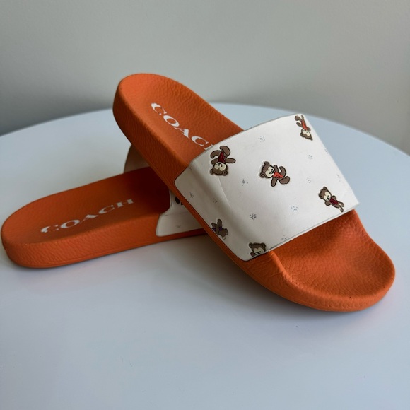 Coach Udele Sport Teddy Bear Printed Signature Slide Orange Cream Size 7B - Picture 1 of 10
